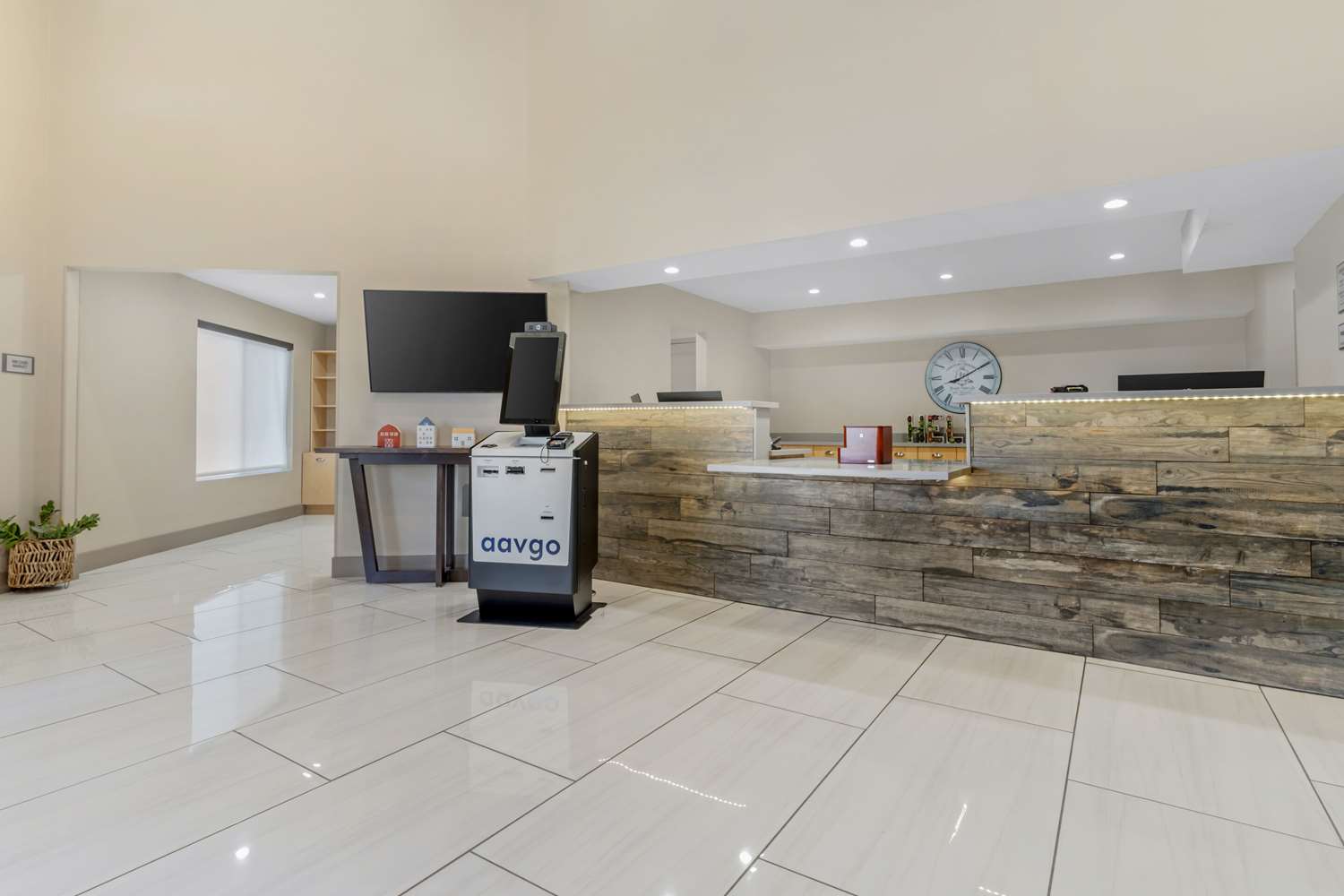 Country Inn & Suites by Radisson, Vallejo Napa Valley, CA 5/35