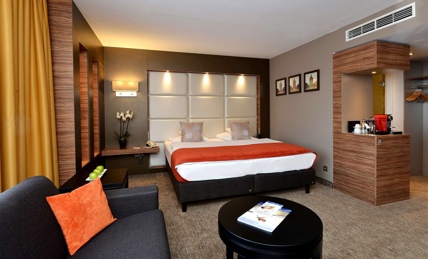 Best Western Plus Delta Park Hotel 11/53