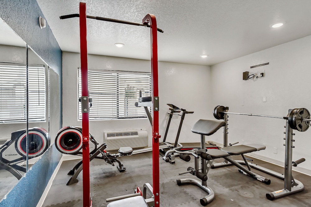 Motel6 Ogden, UT- Downtown 40/64