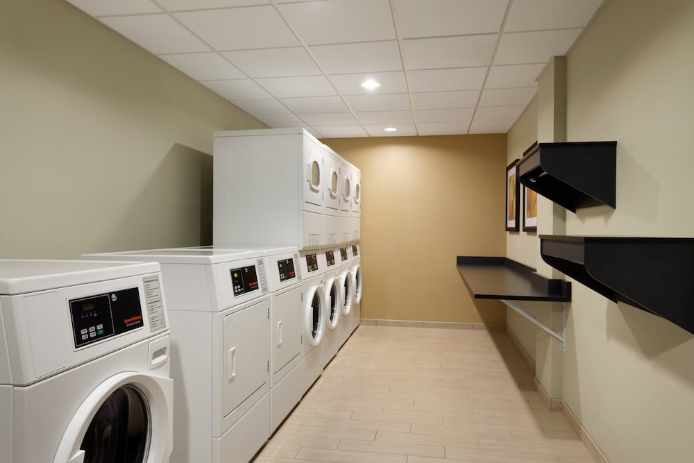 Staybridge Suites MIDLAND 36/49