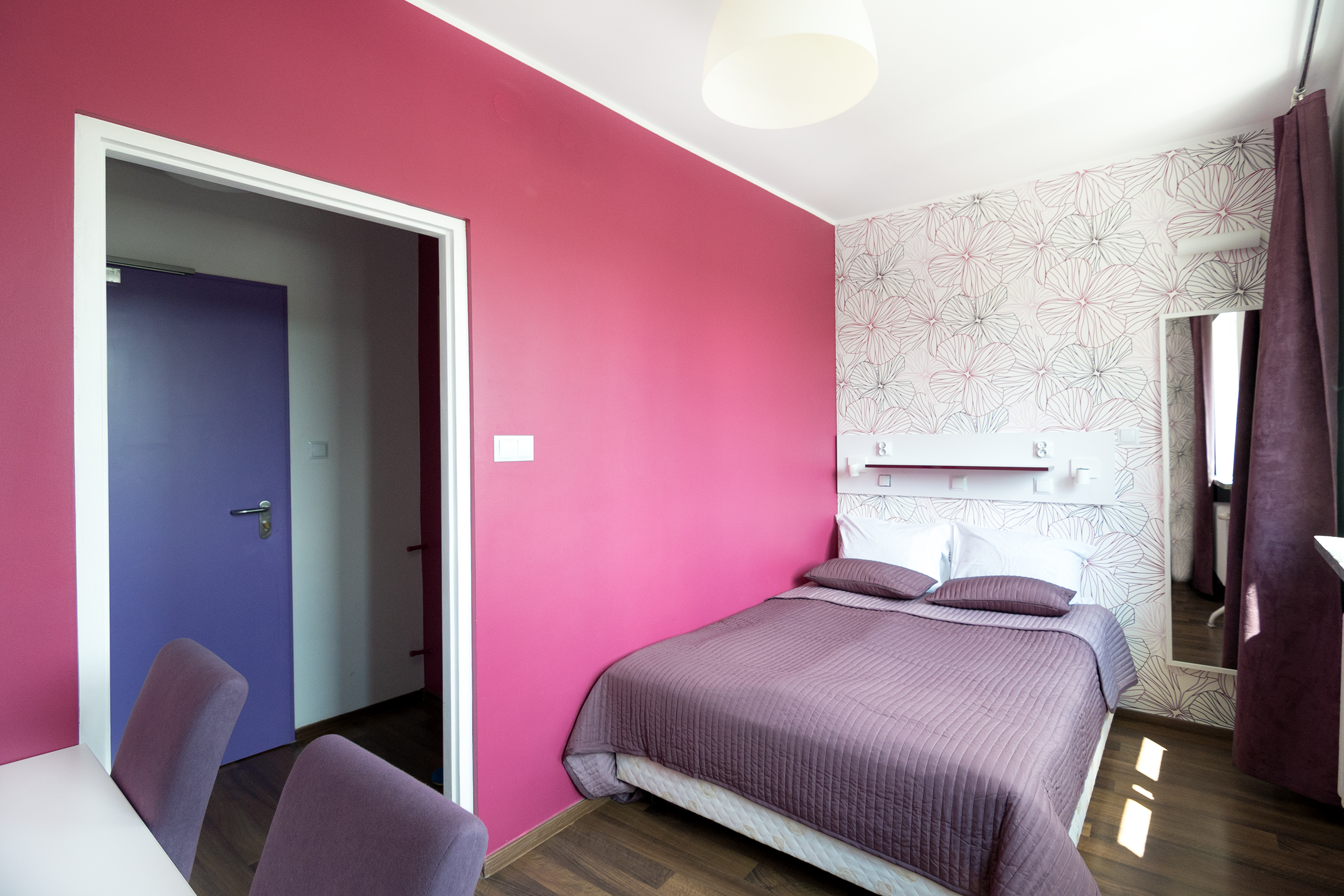 Tamka Hostel 8/50
