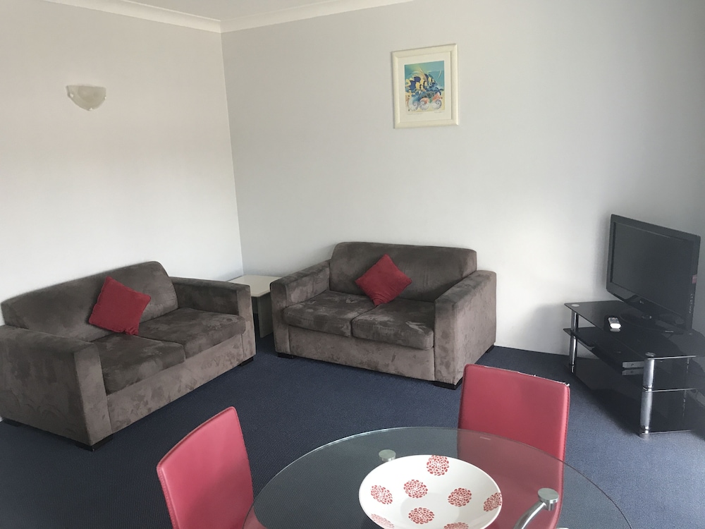 Mollymook Aquarius Apartments 9/19