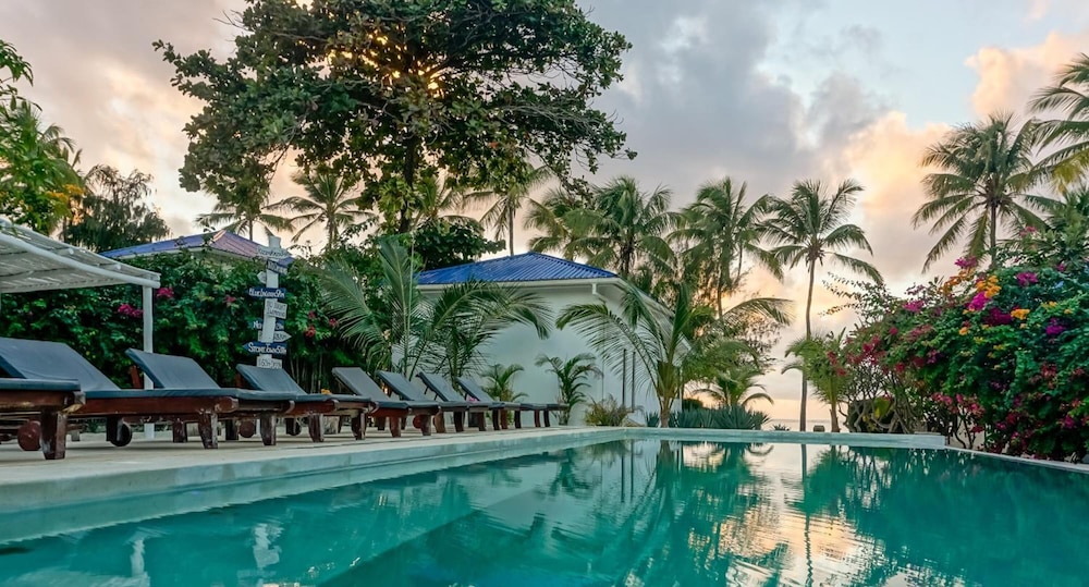 Indigo Beach Zanzibar 68/75