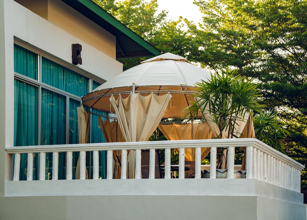 Nirvana Platinum Bbq Villa 7 Bedroom 5/50