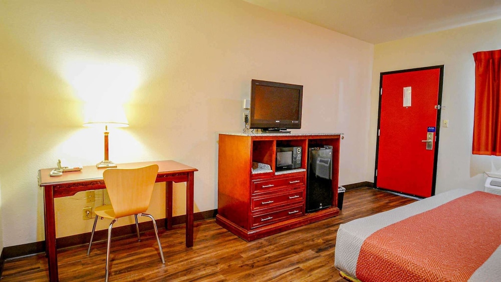 Motel6 Atoka, OK 8/54