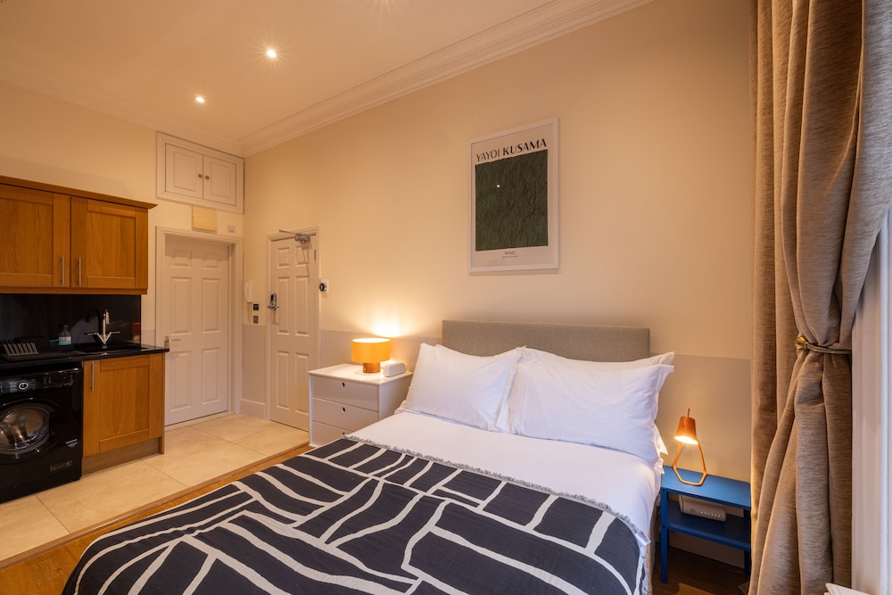 Courtfield Gardens Apartments 17/50