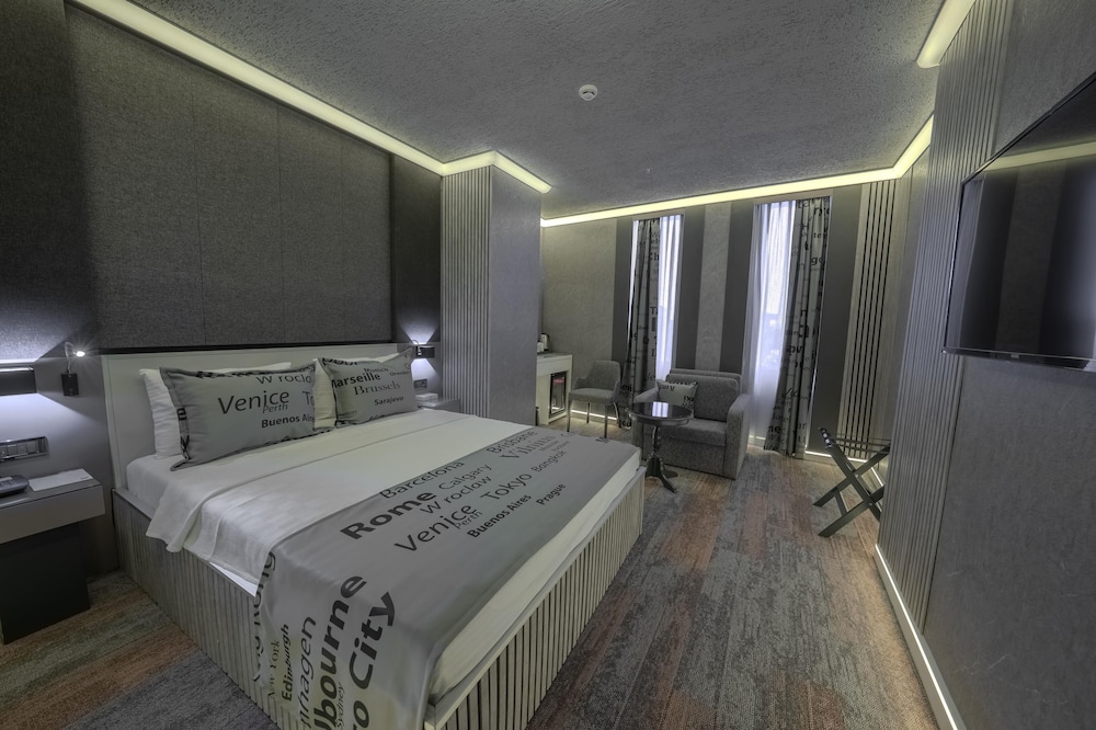 غرفة عائلية بسرير كينج وأسرّة بطابقين، Tryp By Wyndham Istanbul Sancaktepe 6/10