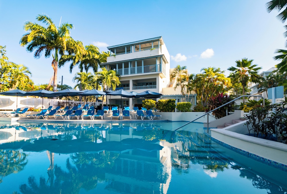Savannah Beach Club in CHRISTCHURCH - BB