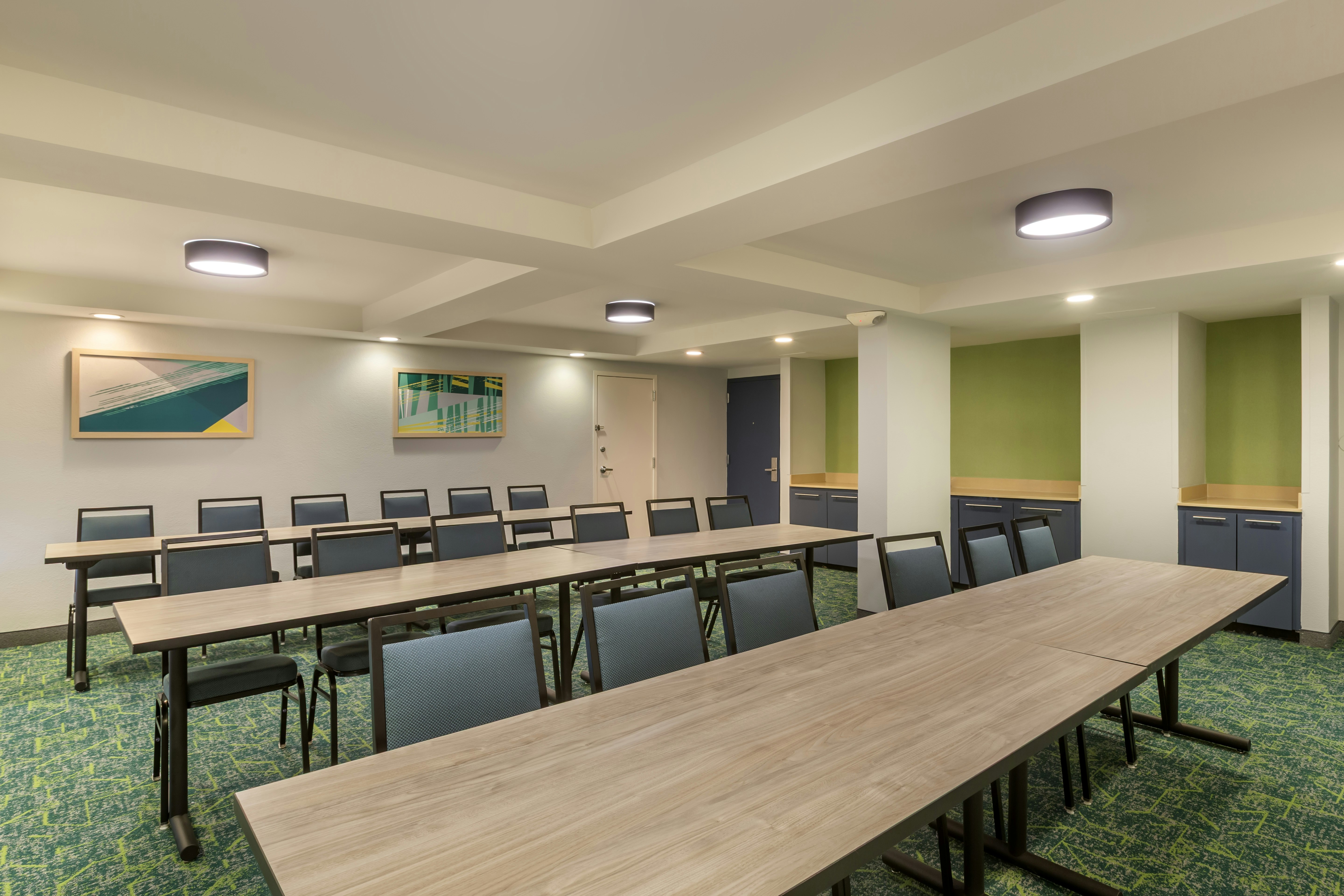 Spark by Hilton Atlanta Airport South College Park 27/36