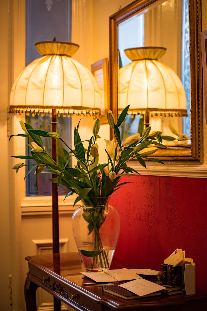 Strathallan Guest House 35/50