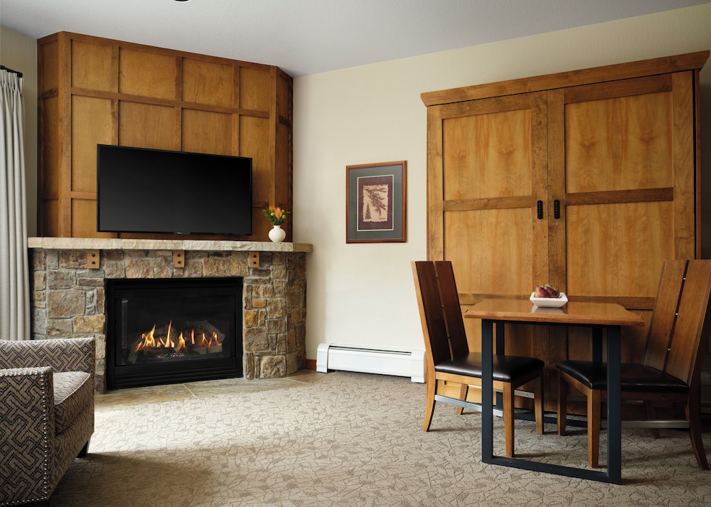 Hyatt Residence Club Breckenridge Main Street Station 10/52