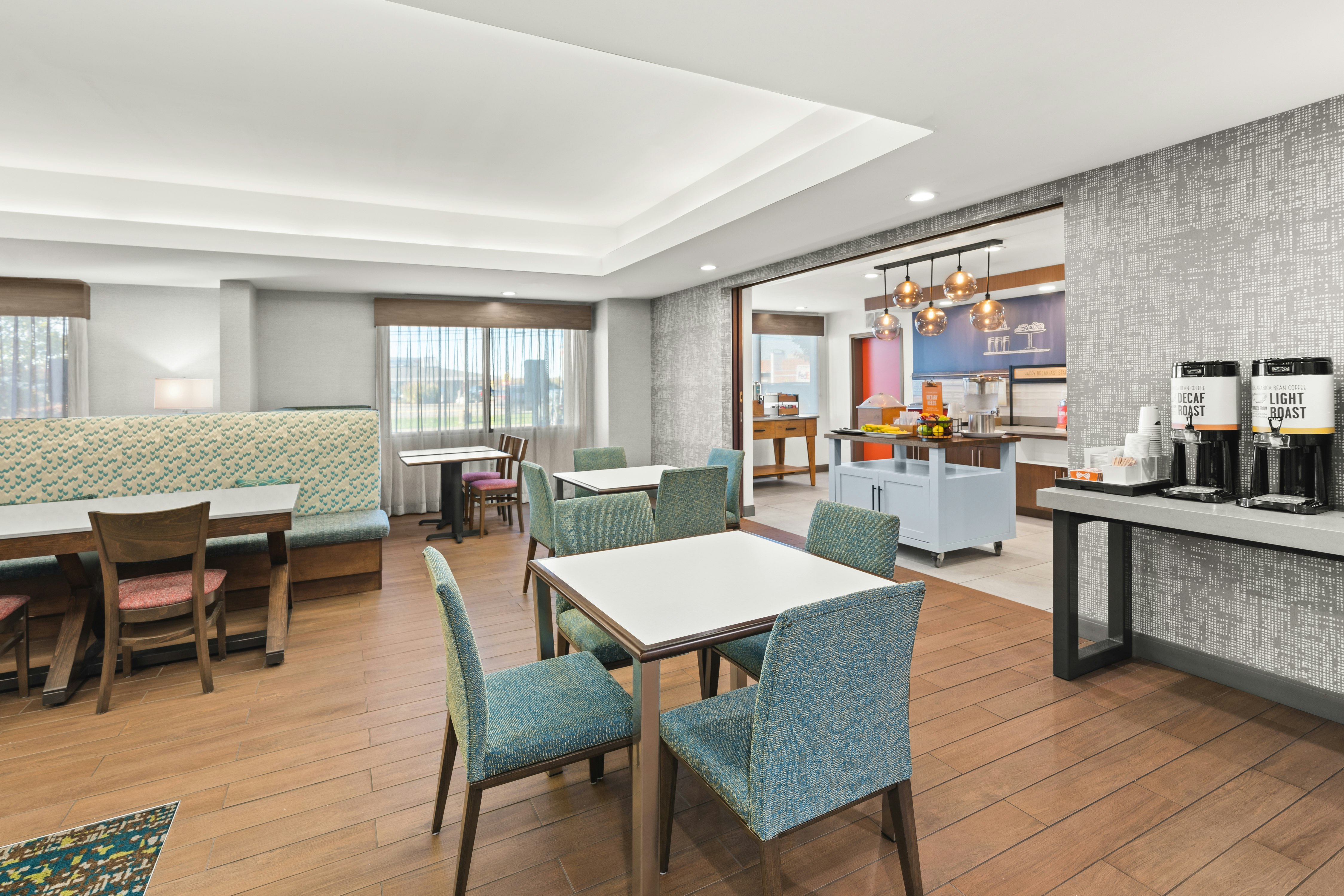Hampton Inn Seekonk 19/21