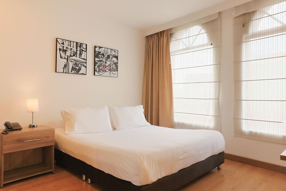 Hotel Hill House 27/77