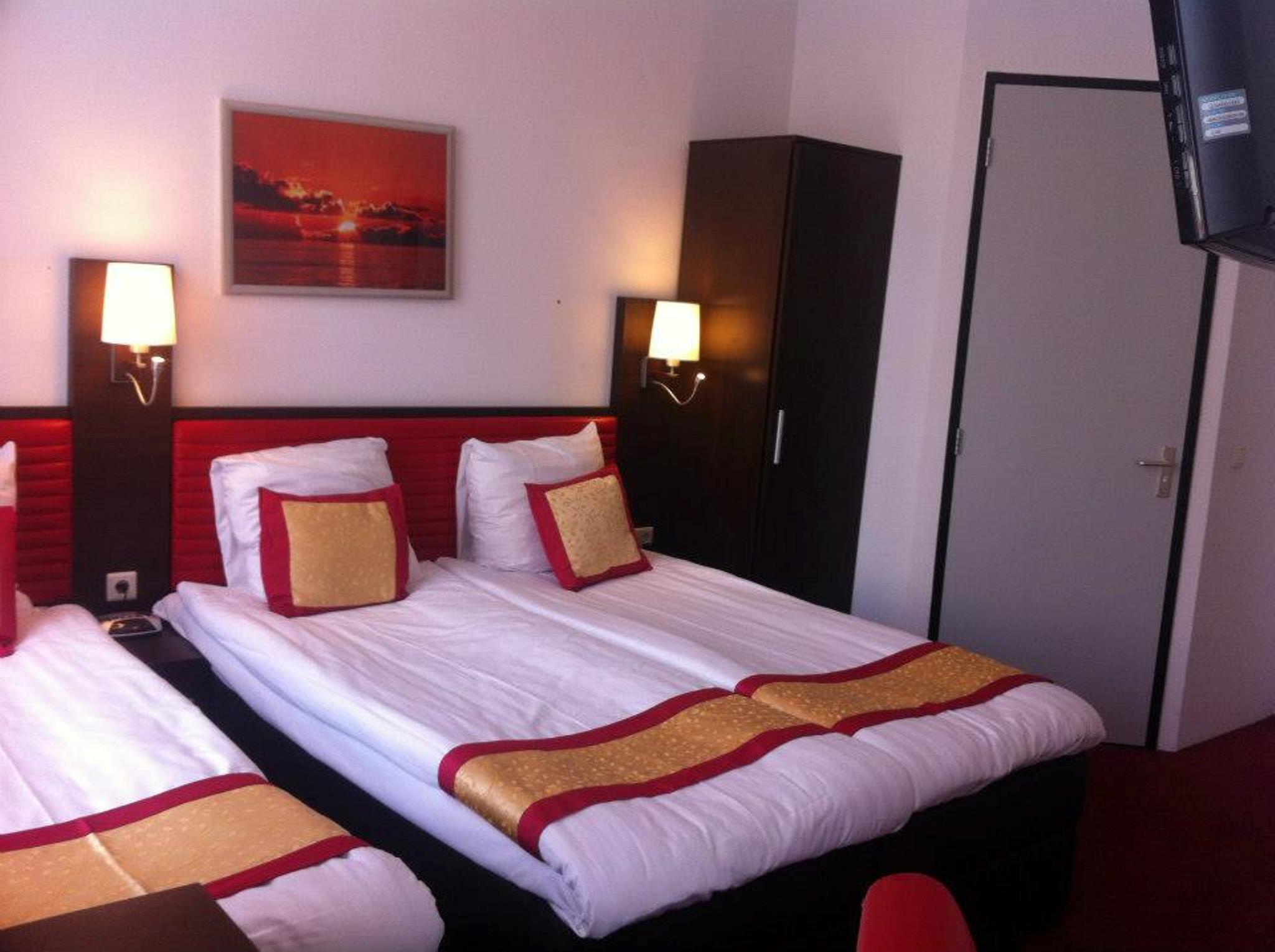 Room, Triple, 3 Beds
