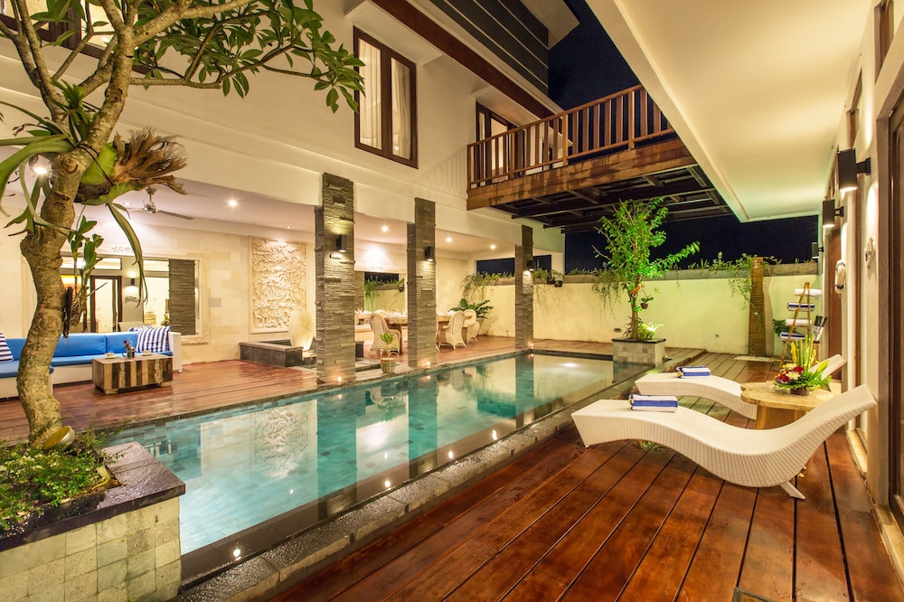 Villa Club Corner Residence by Nagisa Bali 16/34