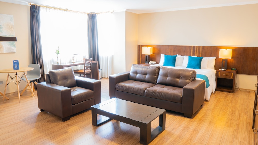 Fenix Hotel 39/66