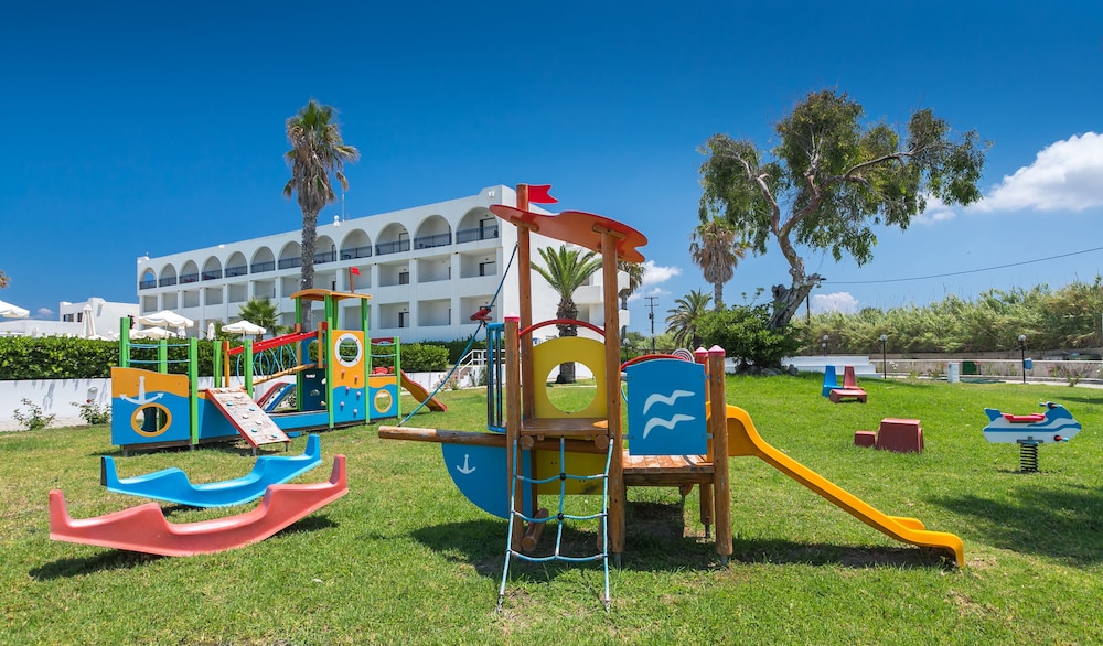 Aeolos Beach Hotel 47/57