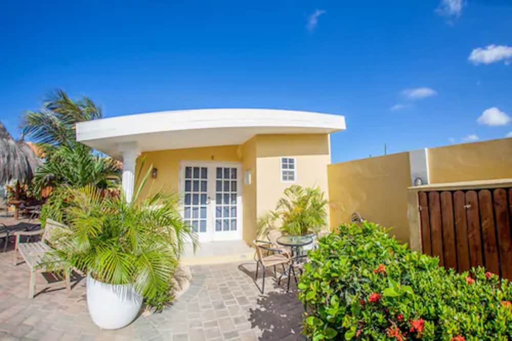 ARUBA TROPIC APARTMENTS 1/31