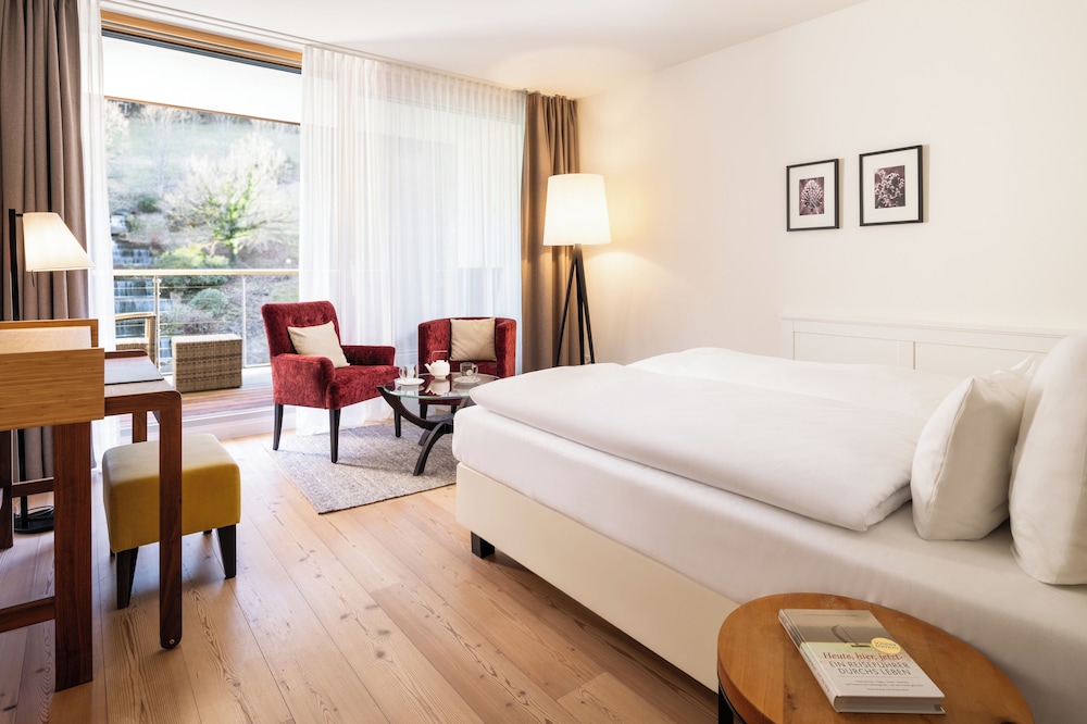 غرفة كومفورت بسرير مزدوج بإطلالة على الحديقة، HOTEL THERME BAD TEINACH 2/4