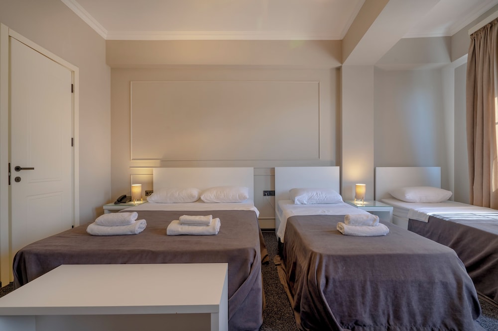 Hotel Piazza 36/50