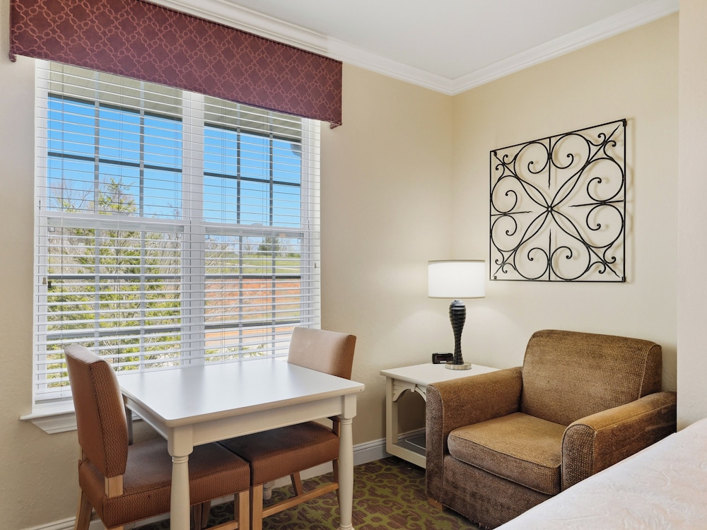 Holiday Inn Club Vacations Apple Mountain Resort 50/69