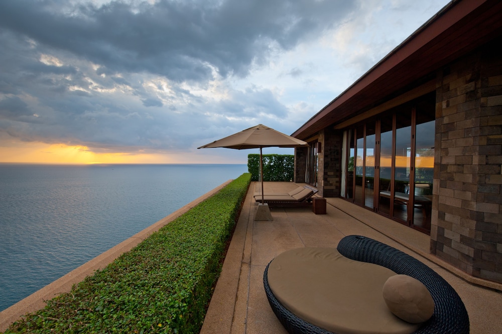 Paresa Resort Phuket 44/90