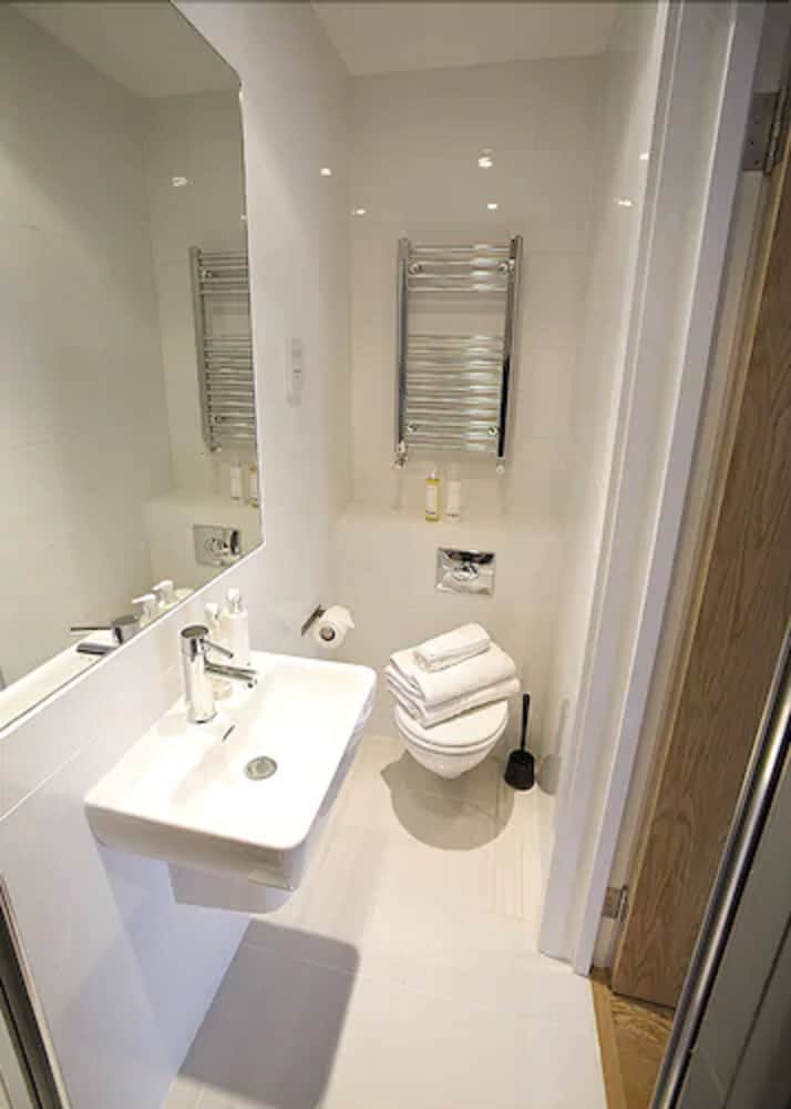 Notting Hill Serviced Apartments by Concept Apartments 45/49