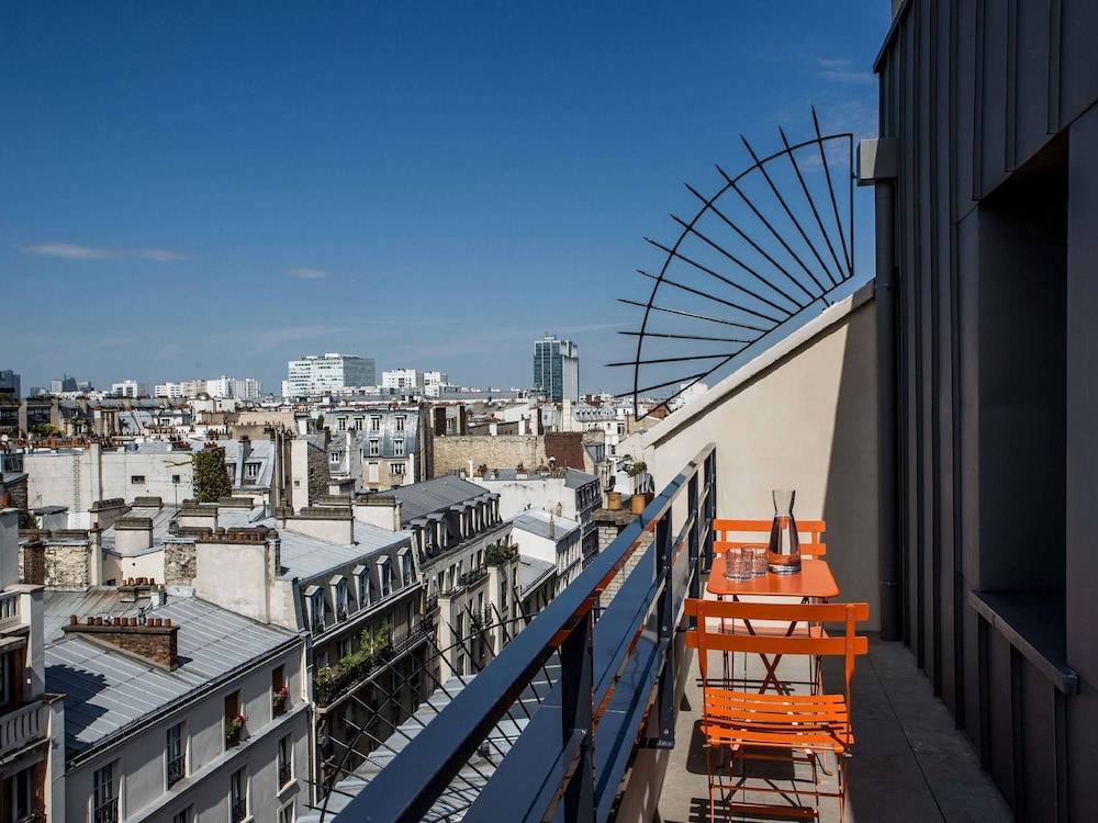 Mercure Paris 17 Batignolles 67/71