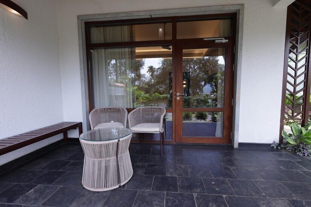 Lobby at Taj Wayanad Resort Spa Kerala, VYTHIRI