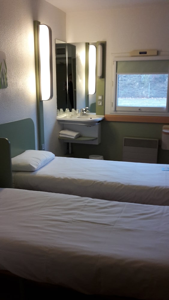 Ibis Budget Bourges 30/46