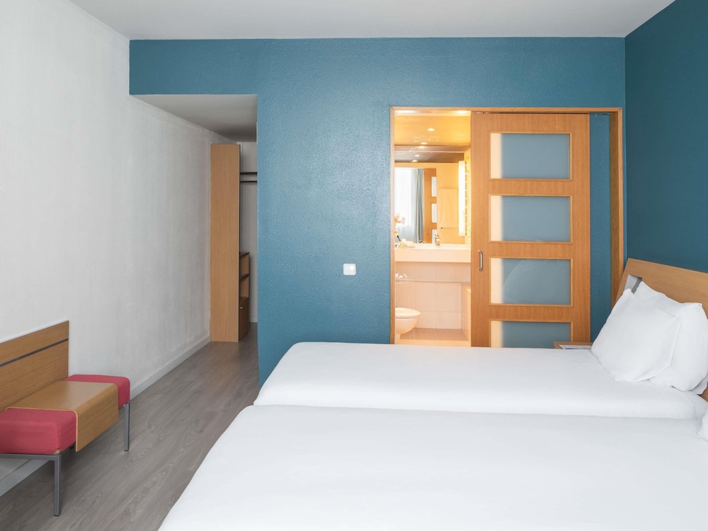 Novotel Barcelona Cornella Hotel 25/71