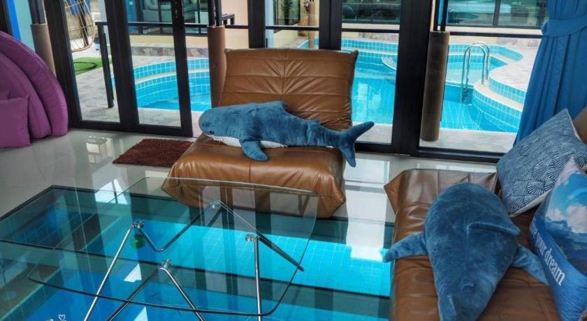 Charm Resort Cha-Am 40/60