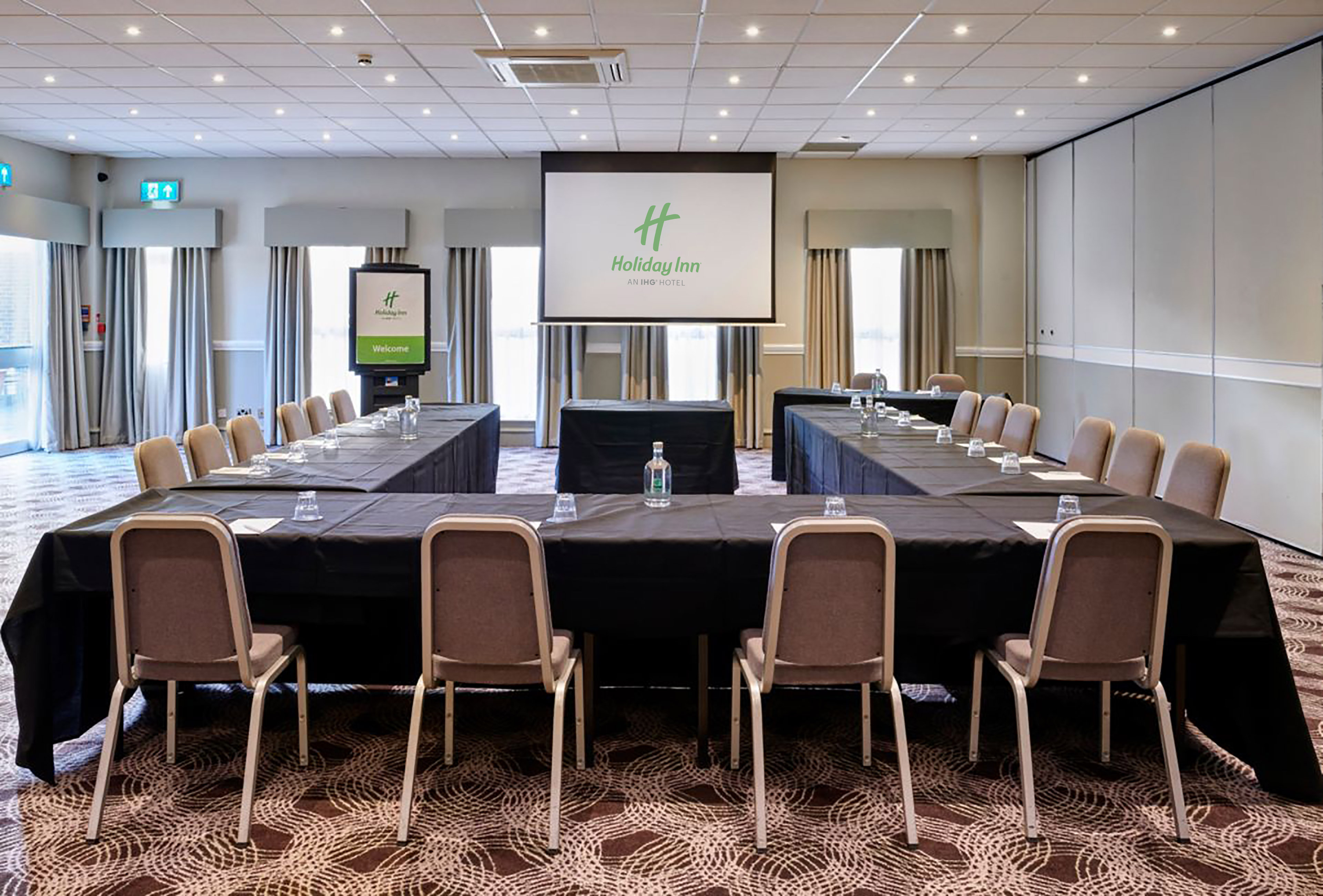 Holiday Inn Leeds Garforth 46/49