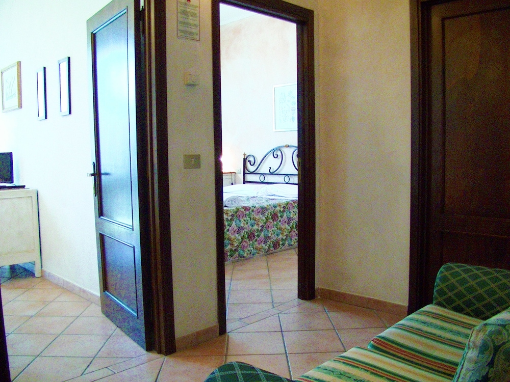 La Loggia Villa Gloria 36/68