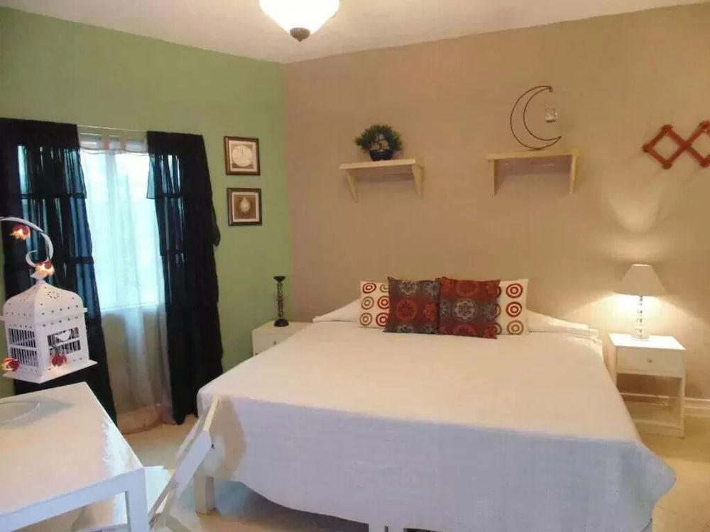Satya Suites Hotel 15/50