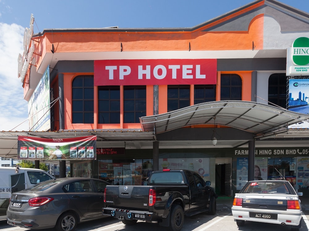 Hotel O T P Hotel 7/54