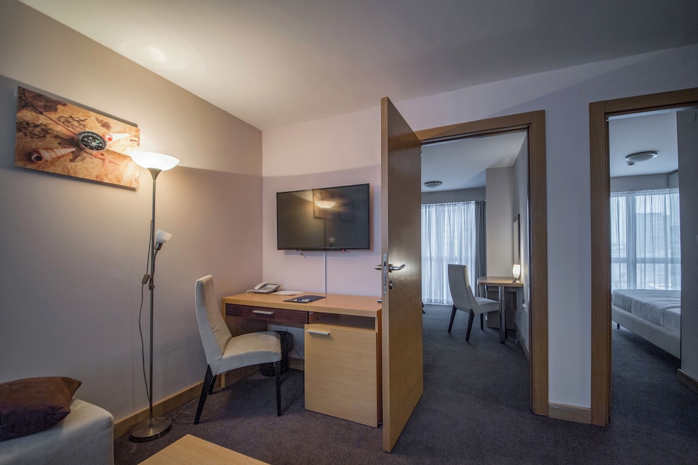 Putnik Inn Belgrade 34/39