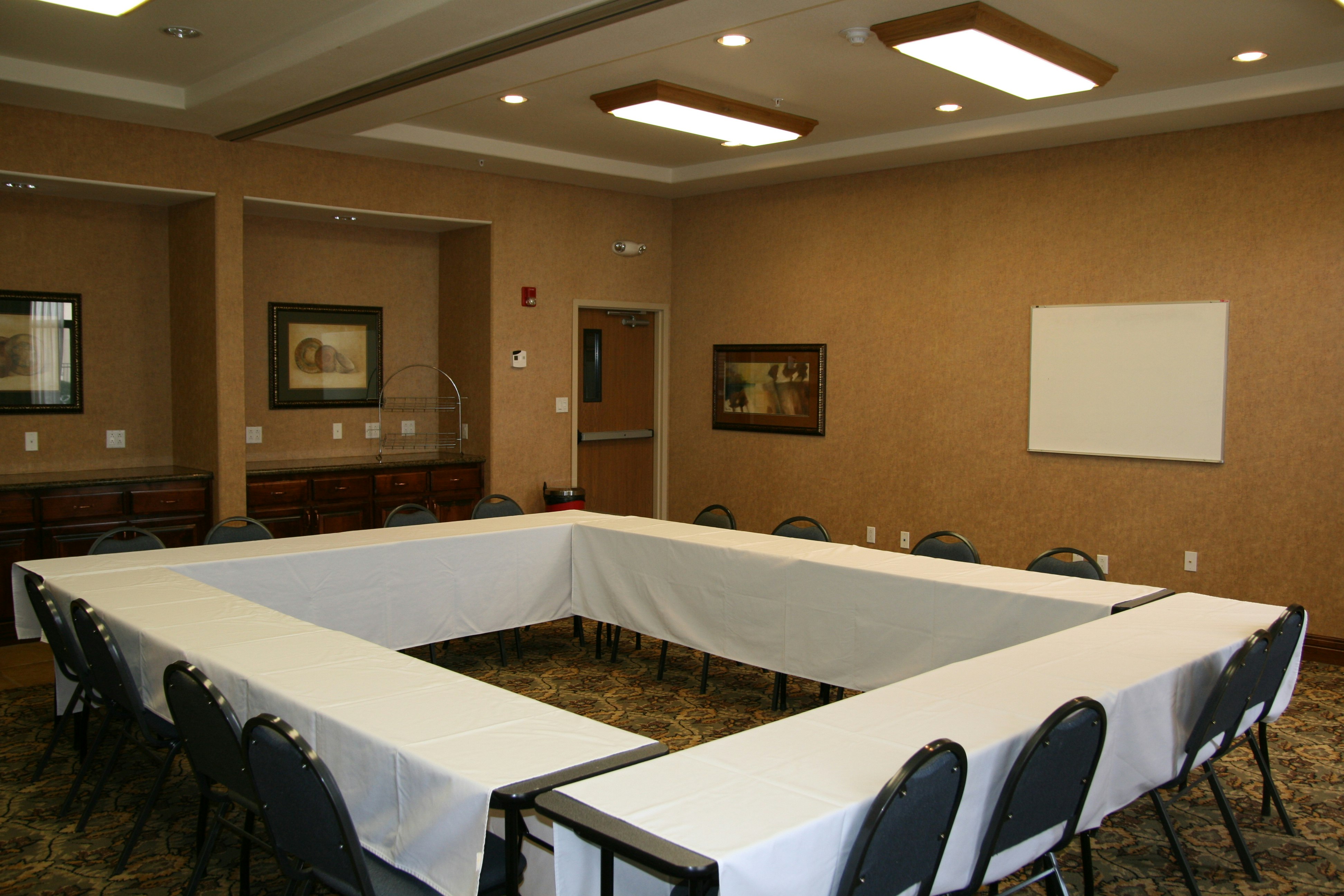 Hampton Inn & Suites Gallup 24/29