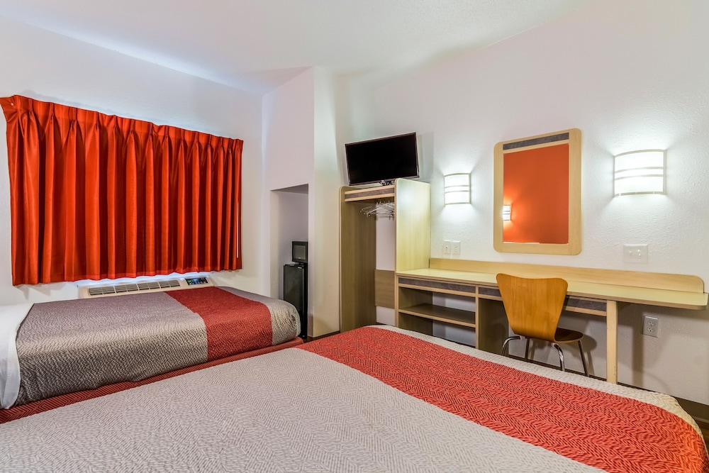 Motel6 Fort Mill, SC - Charlotte 18/46