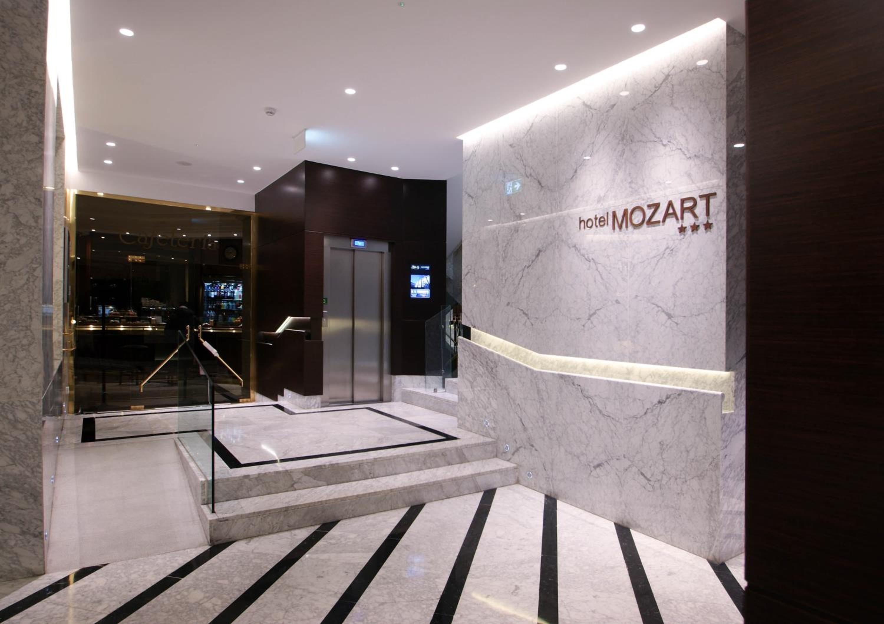 Hotel Mozart 35/59