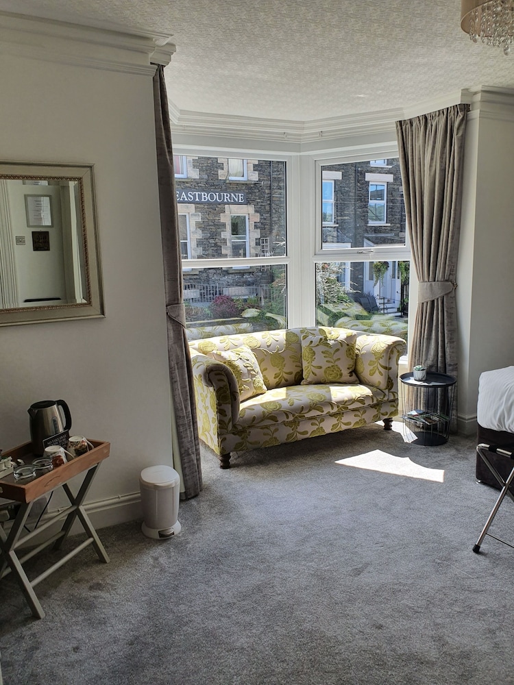 Number 80 Bed Then Breakfast 51/65