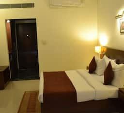 Hotel Sobti Continental 12/29