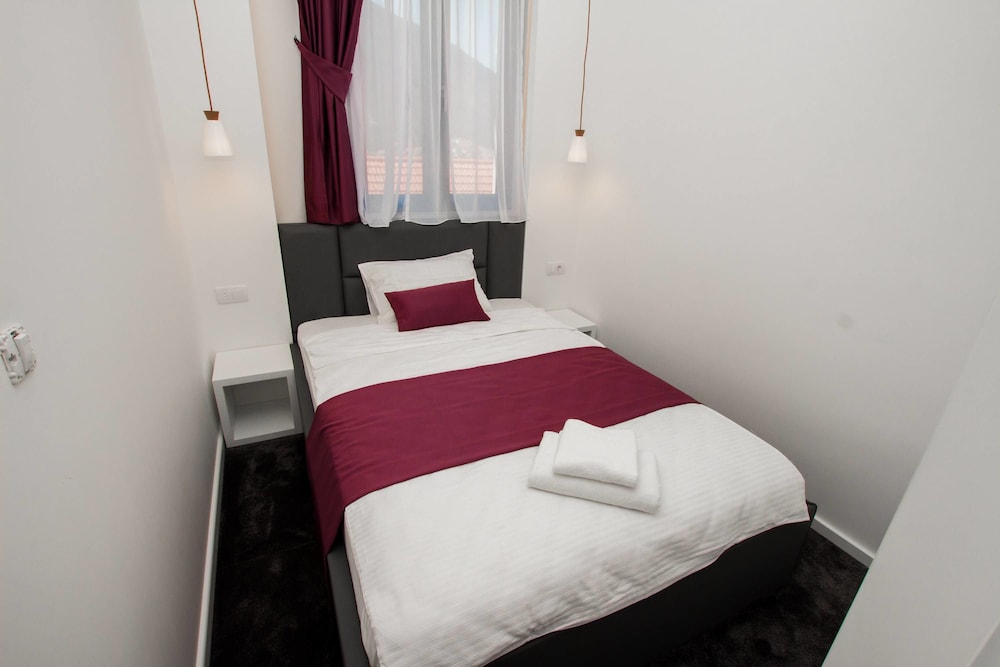Hotel Alkima 14/50
