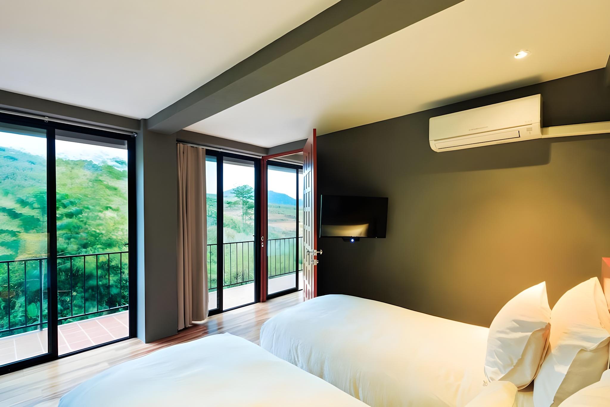 Plus, Superior, Studio, Single Bed