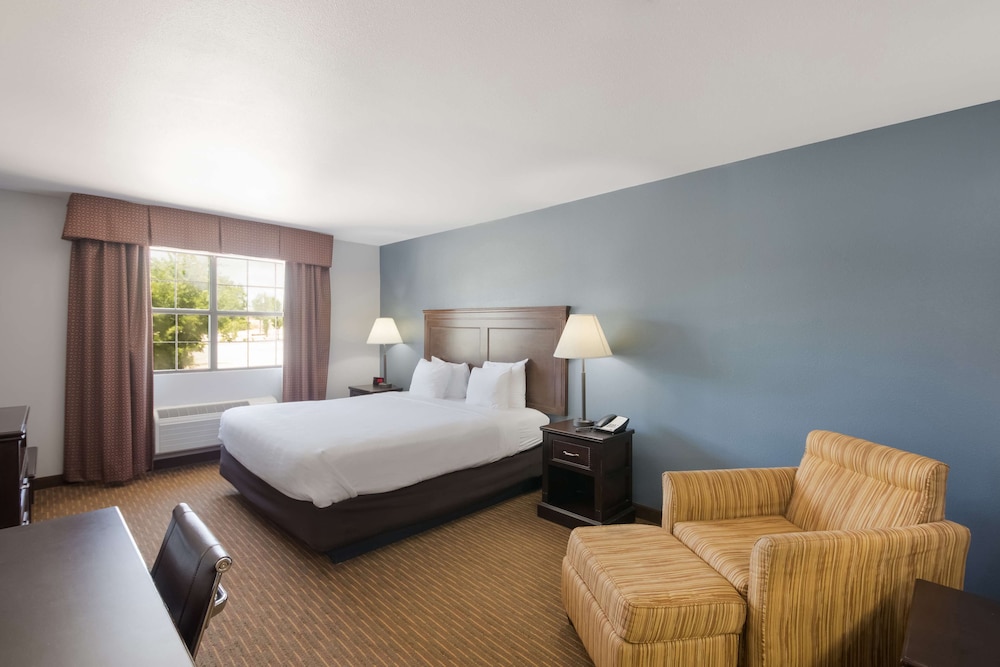 Best Western Temple Inn & Suites 12/31