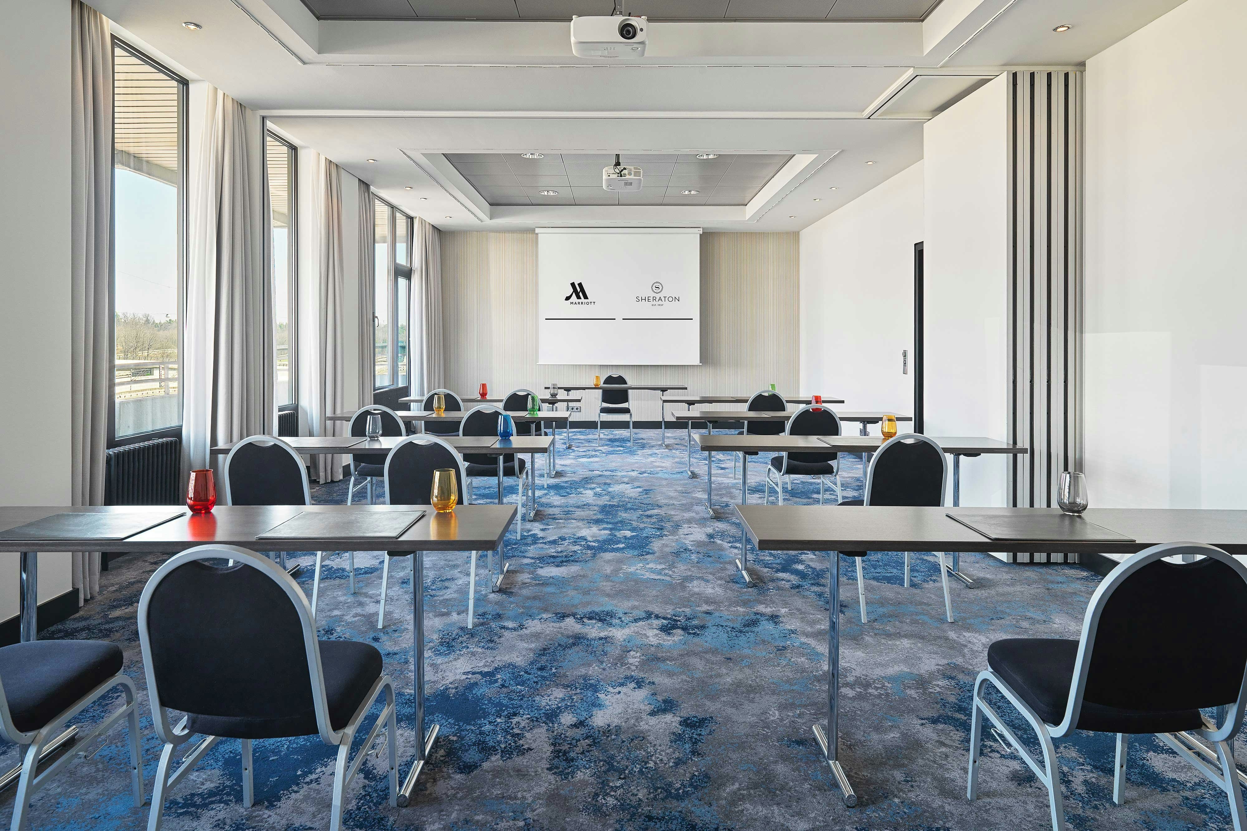 Sheraton Frankfurt Airport Hotel And Conference Center 56/75