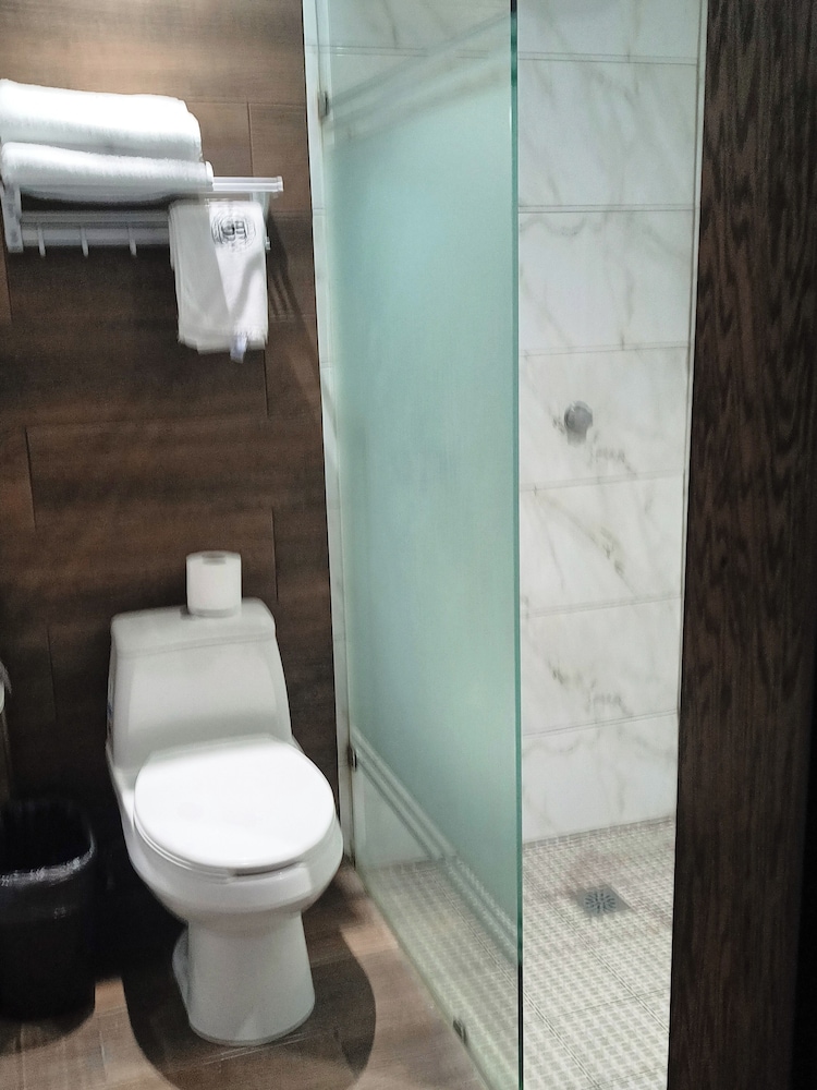 Hotel Baeza 47/50