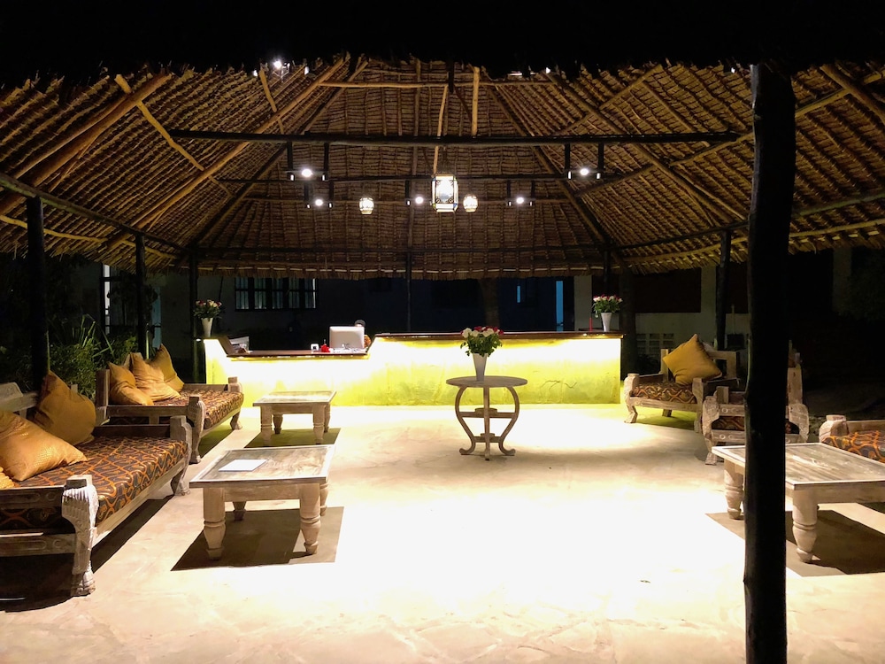 Bahari Dhow Beach Villas 35/61