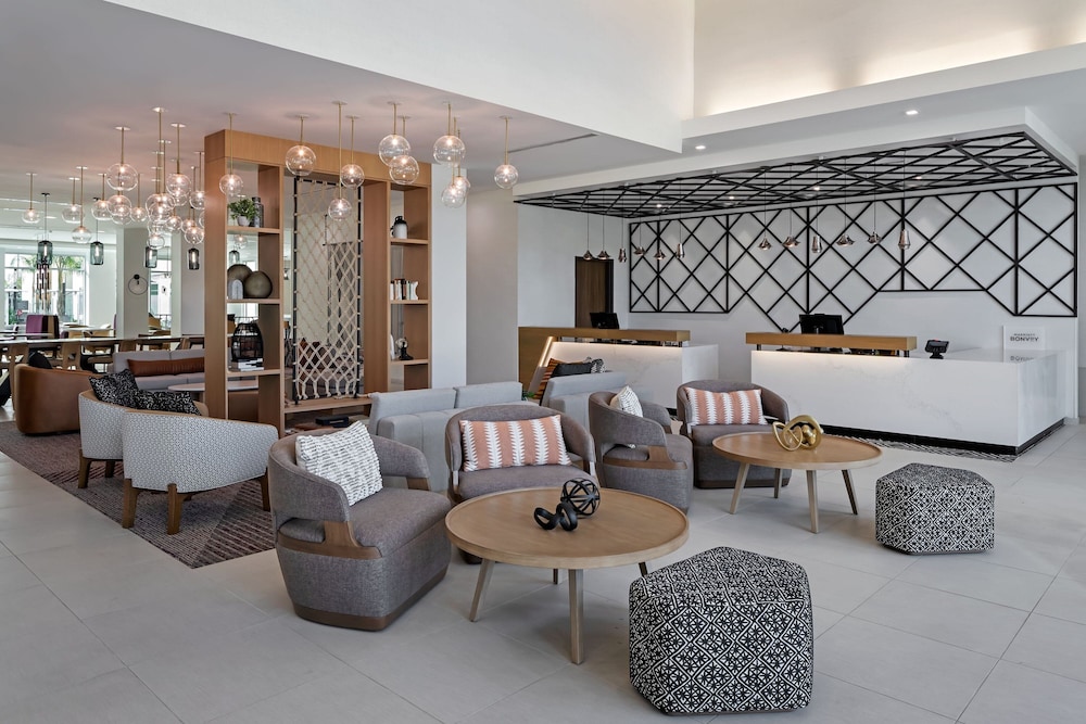 Residence Inn Chatsworth 13/43