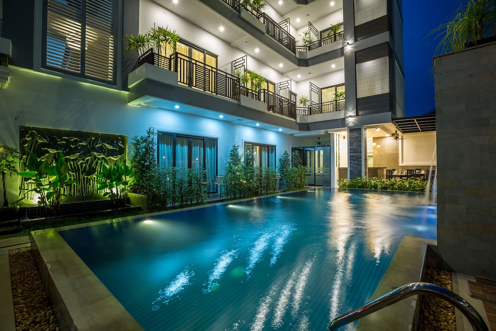 The Tito Suite Residence 3/50